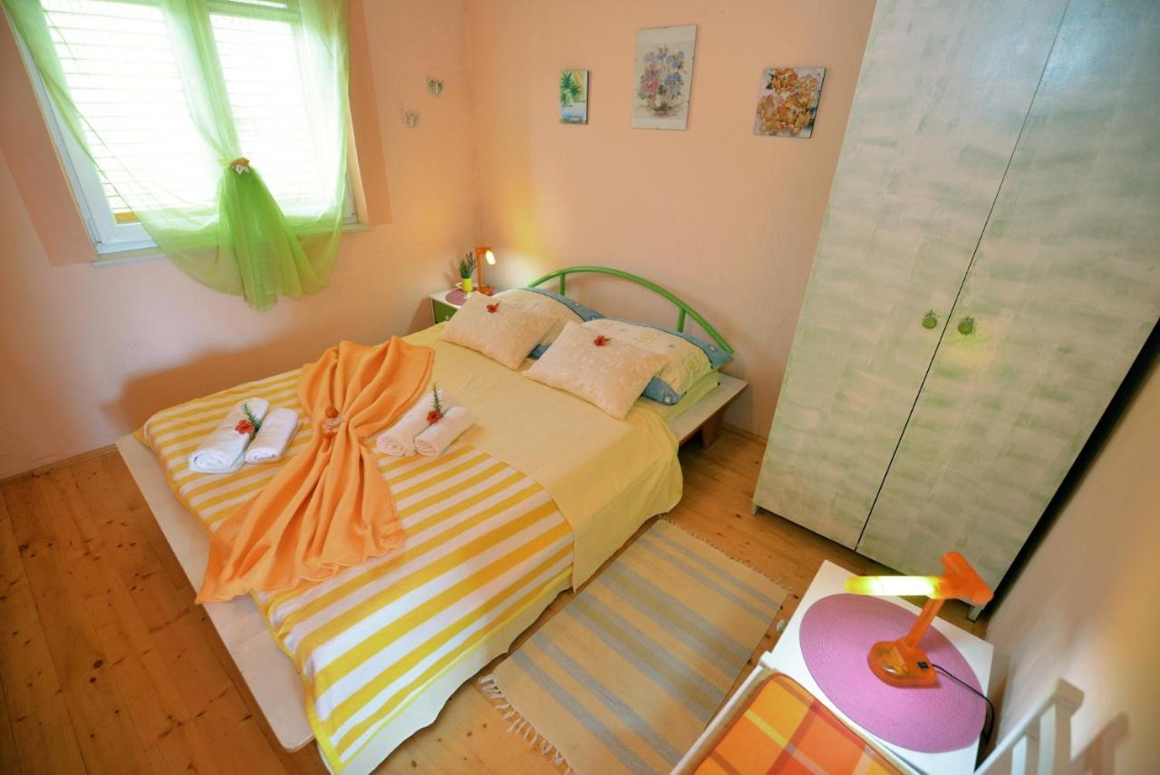 Apartments With A Parking Space Murter - 5097 外观 照片
